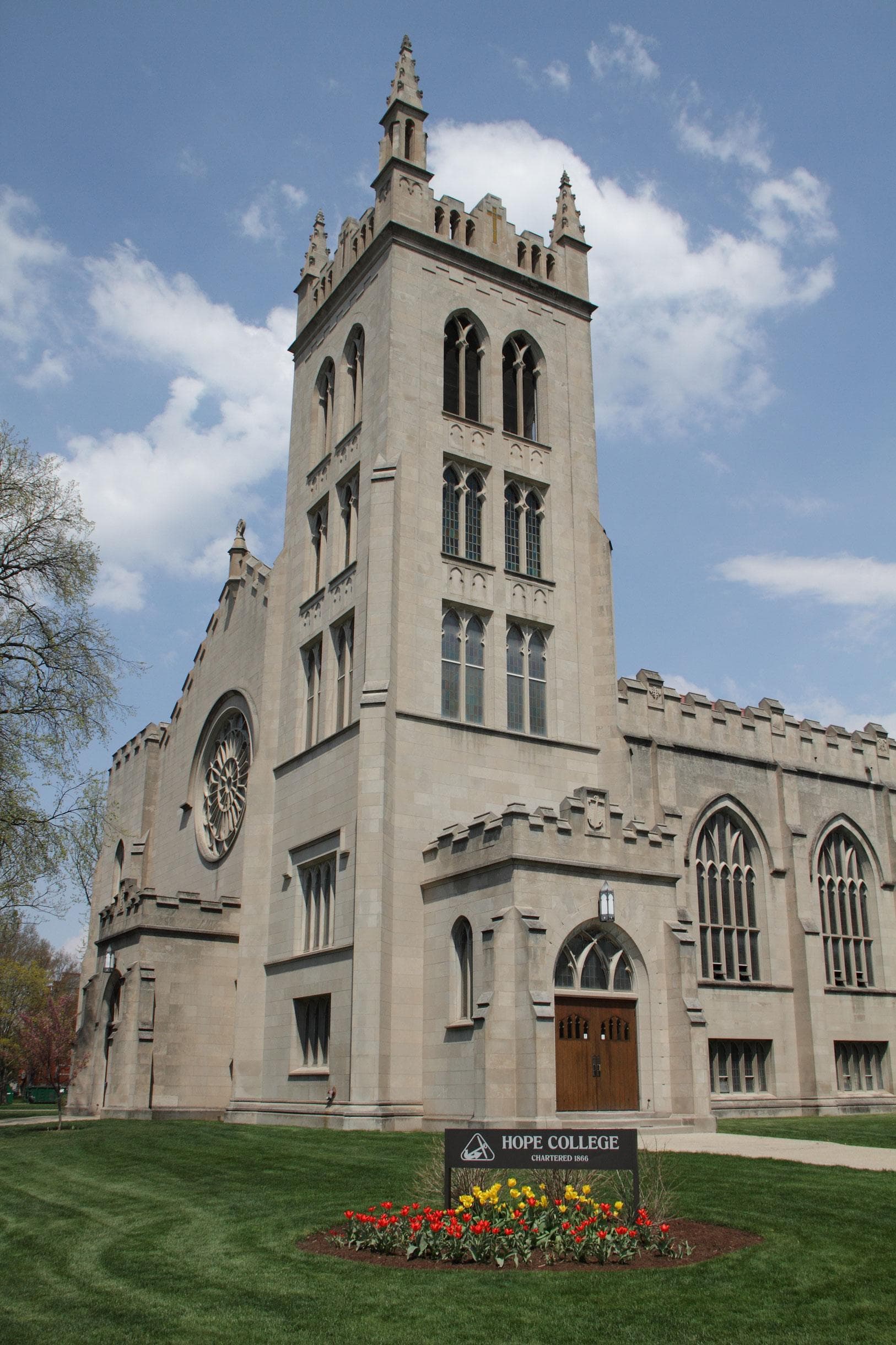 Dimnent Memorial Chapel