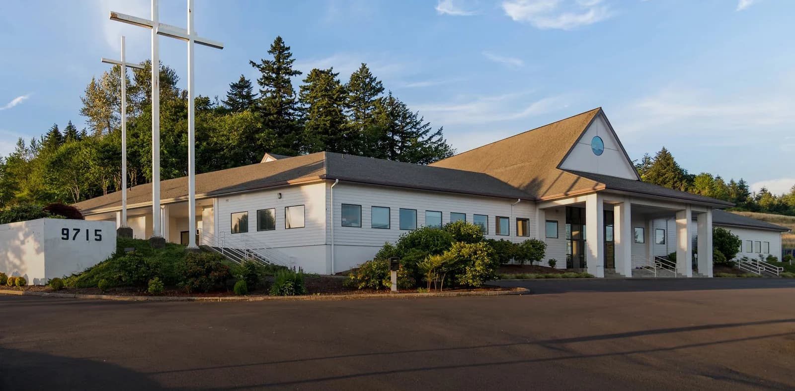 Central Church of the Nazarene exterior